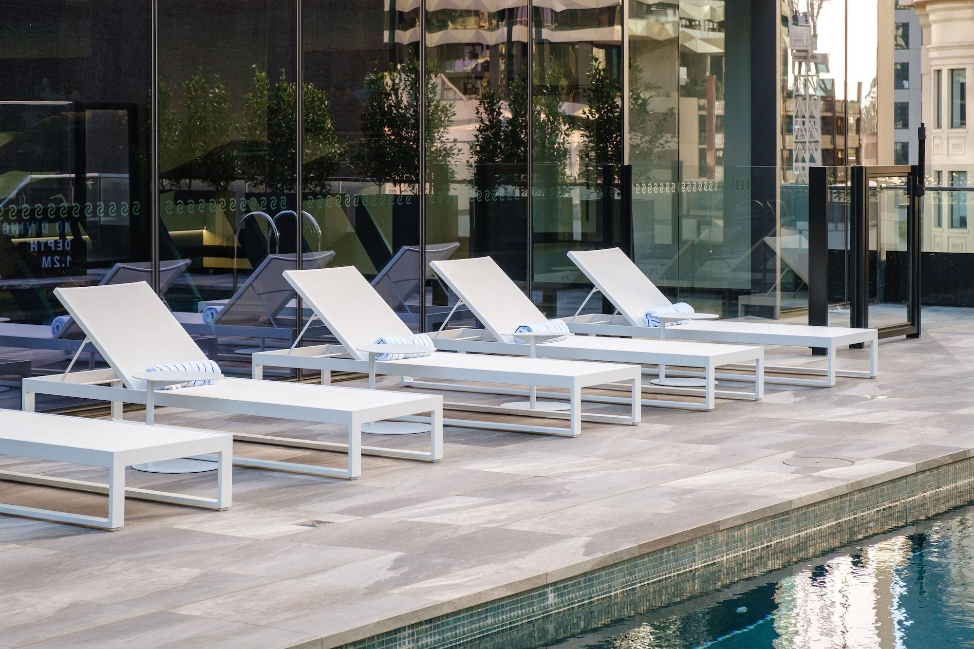 Scape Living At Aurora Aparthotel Melbourne Exterior foto